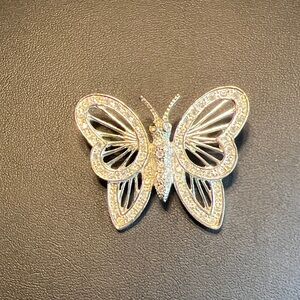 Elegant Silver Butterfly Brooch